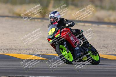 media/Dec-17-2022-SoCal Trackdays (Sat) [[224abd9271]]/Turn 7 Set 1 (1125am)/